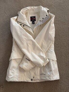 Eddie Bauer-WeatherEdge Jacket. White.